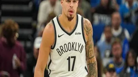 张帅在查尔斯顿站女子单打次轮挑战普丁塞娃，前两轮三盘苦战脱颖而出